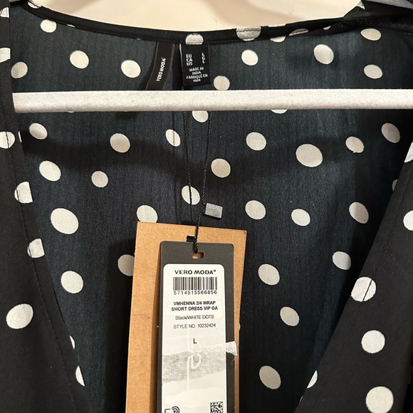 NWT Vero Moda Black White Polka Dot Wrap Henna Dress Sz L Large - Picture 3 of 3